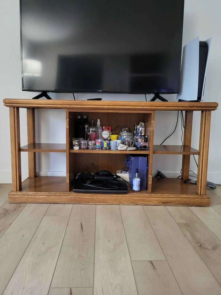 Solid Wood TV Stand / Media Console – Clean & Sturdy - photo 4