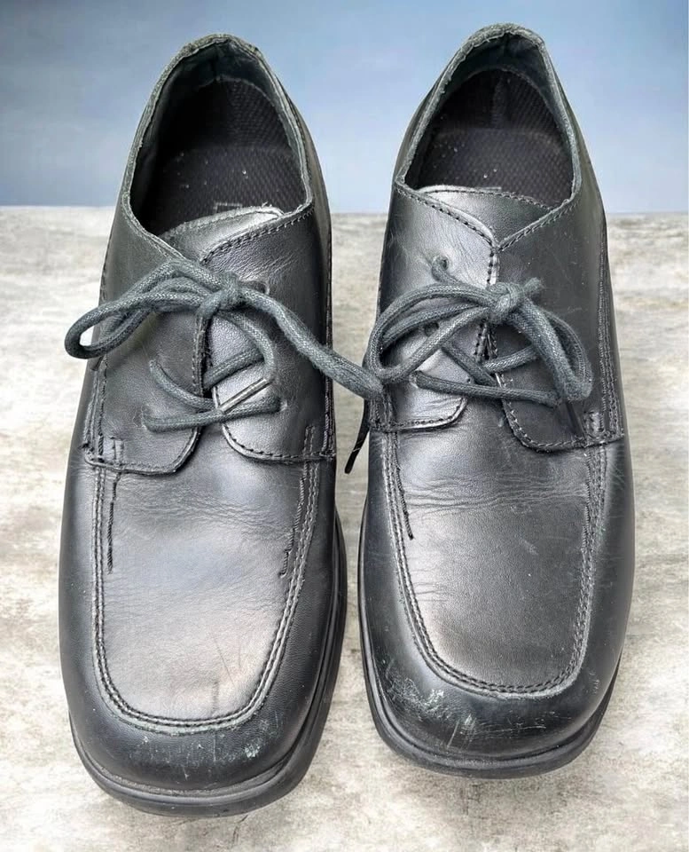 Protocol Black Leather Shoes Size 3