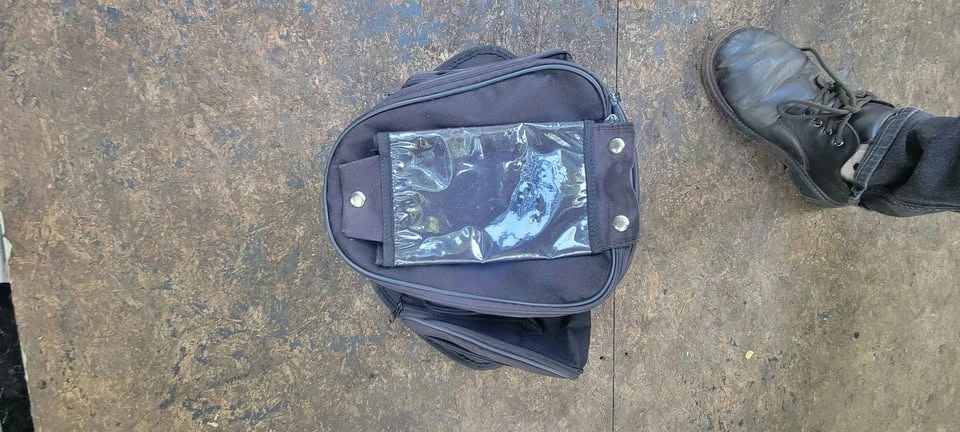 Motorcycle Tank Bag with Clear Map Pocket - Black - photo 2