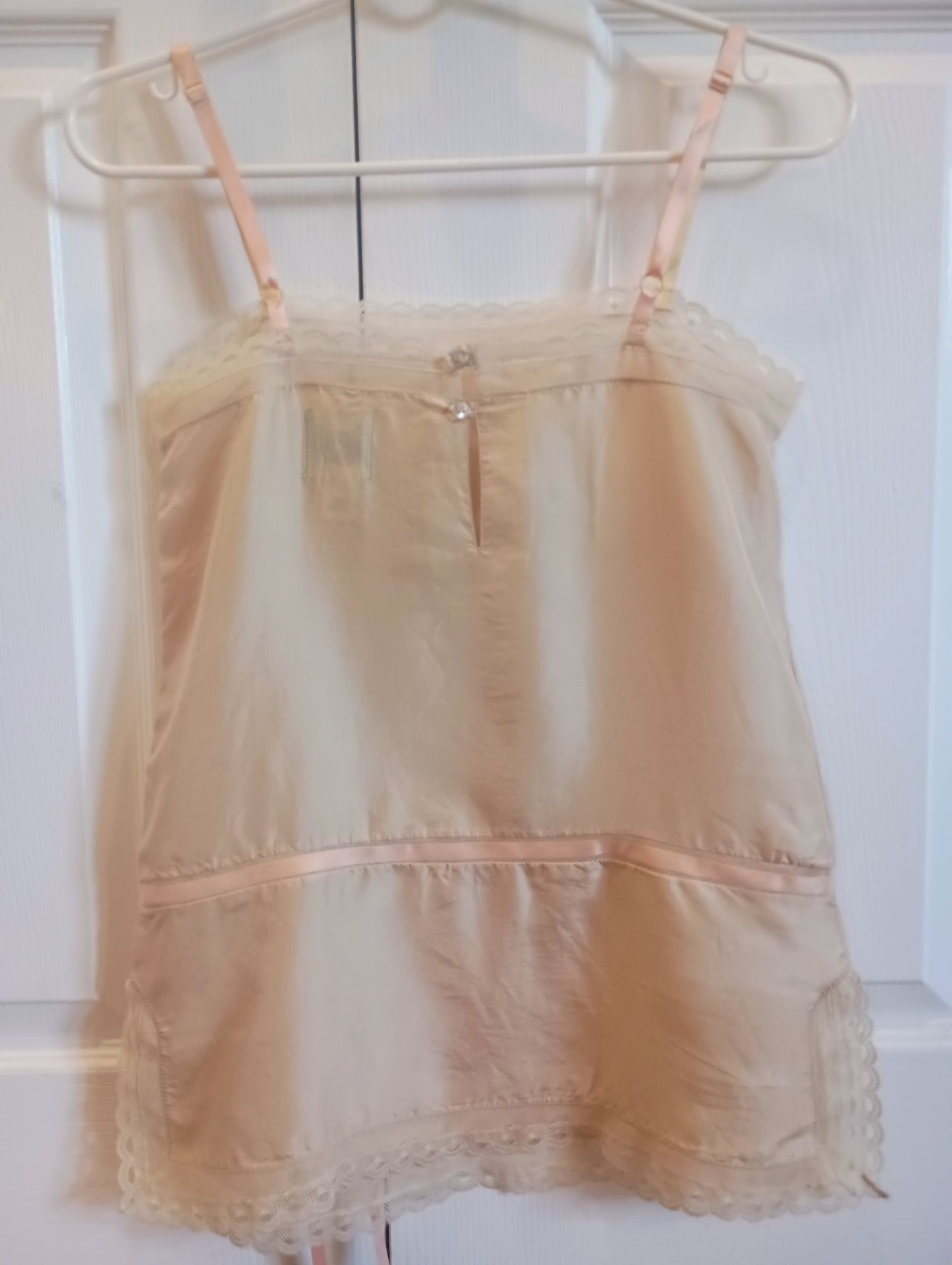 Kimchi & Blue 100% Silk Slip Tank with Mesh Panels & Lace Trim - photo 4