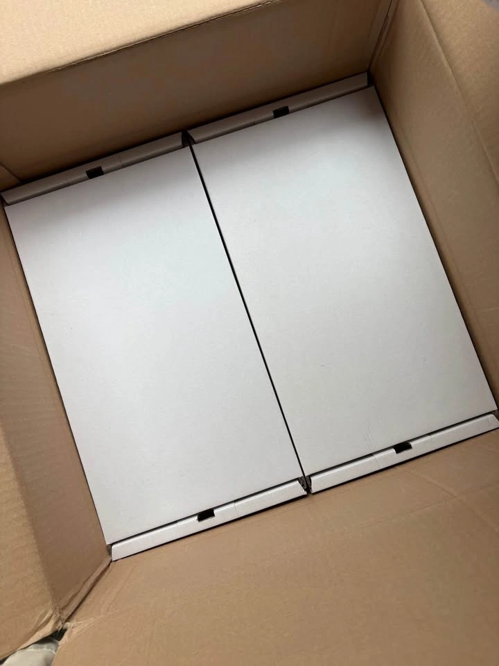 Shipping box w/ Protective Foam Inserts - photo 2