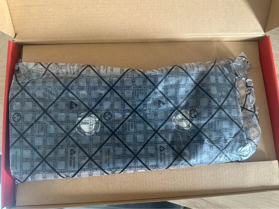 AMD XFX Radeon RX 5700 8 GB DD Ultra Video Card - photo 2