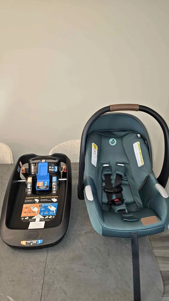 Maxi-Cosi Mico Luxe+ Infant Car Seat and Base