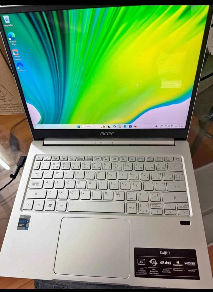 Acer Swift 3 Laptop i7 11th Gen, 16GB RAM, 1TB storage
