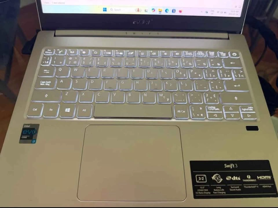 Acer Swift 3 Laptop i7 11th Gen, 16GB RAM, 1TB storage - photo 4