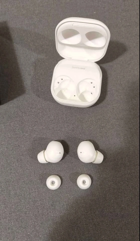 Samsung Galaxy Buds2 Pro True Wireless Earbuds - White - photo 4