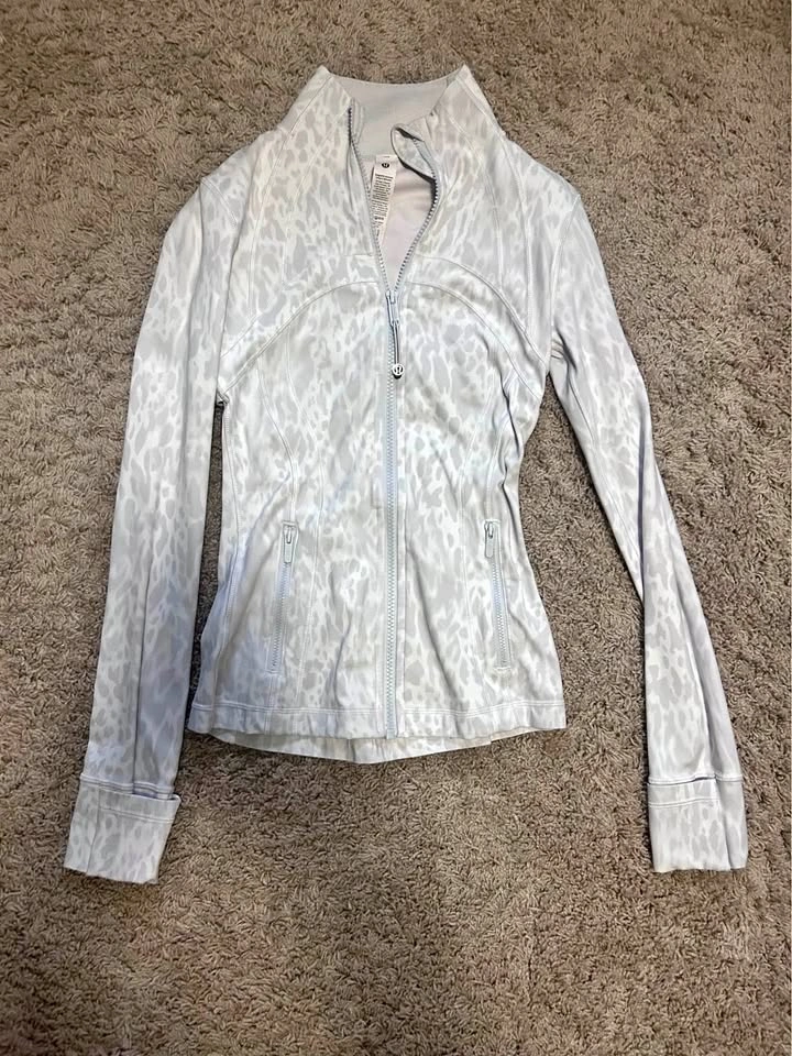 Lululemon Define Jacket Leopard Camo White Grey