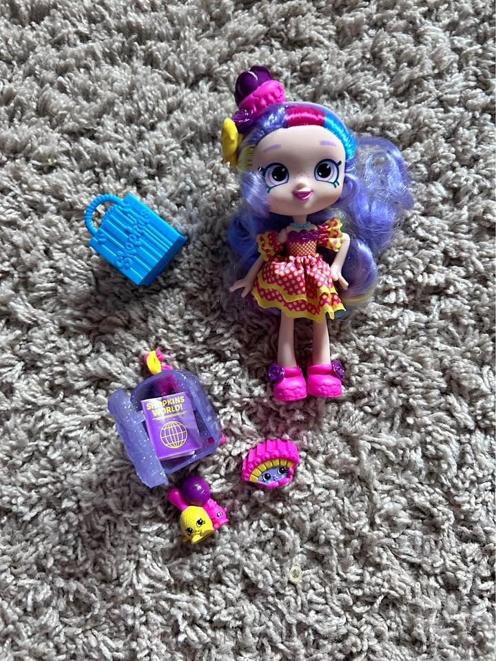 OG Shopkins, Shoppies Dolls, and Furniture Set