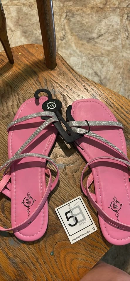 Pink rhinestone strap sandals - photo 3