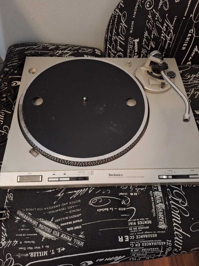 Technics SL-D202 Direct Drive Turntable For Parts Or Repair - photo 2