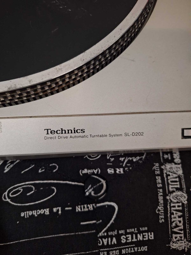 Technics SL-D202 Direct Drive Turntable For Parts Or Repair - photo 5