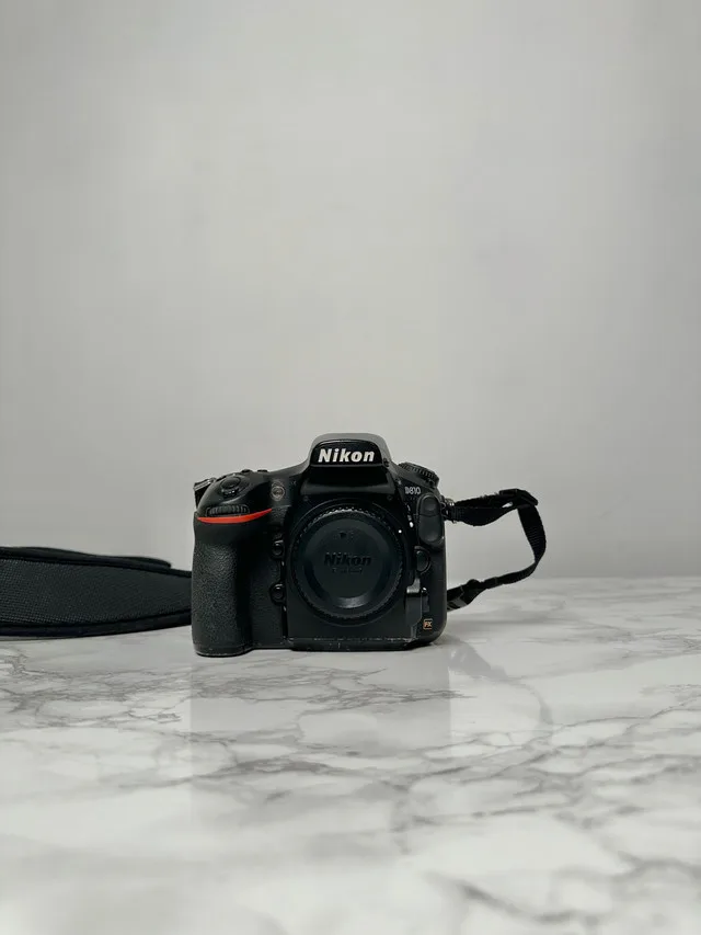 Nikon D810 DSLR Camera thumbnail