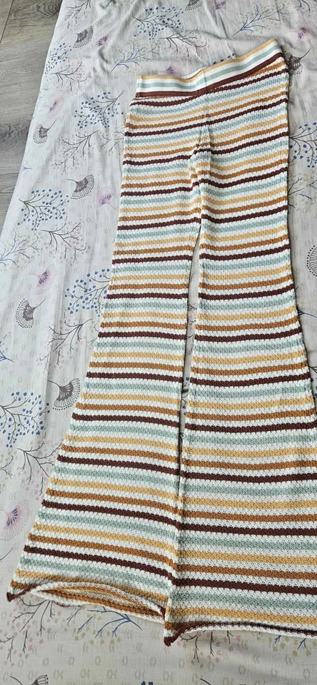 Ghanda Striped Knit Flare Pants Size S