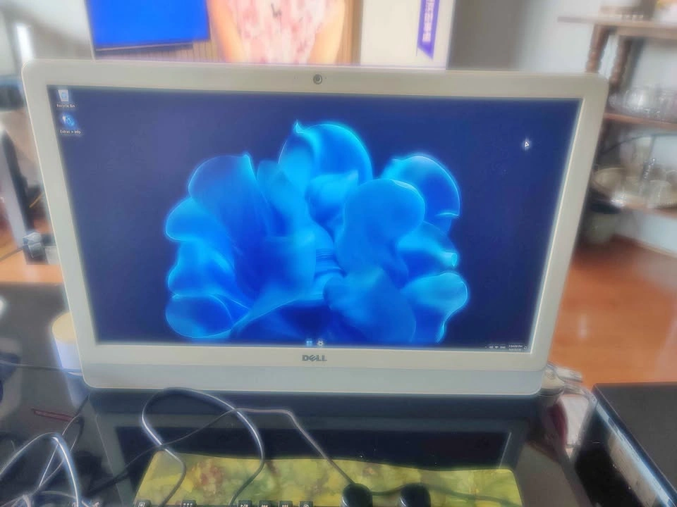 Dell Inspiron 24" All-in-One Desktop