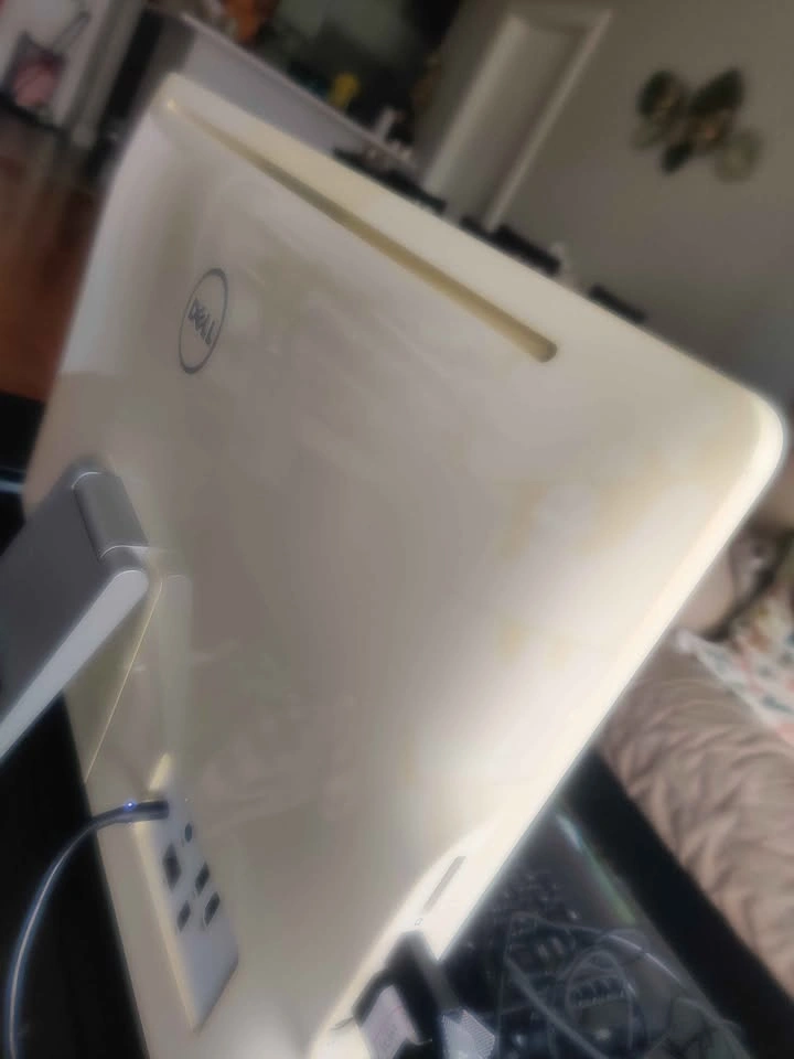 Dell Inspiron 24" All-in-One Desktop - photo 5