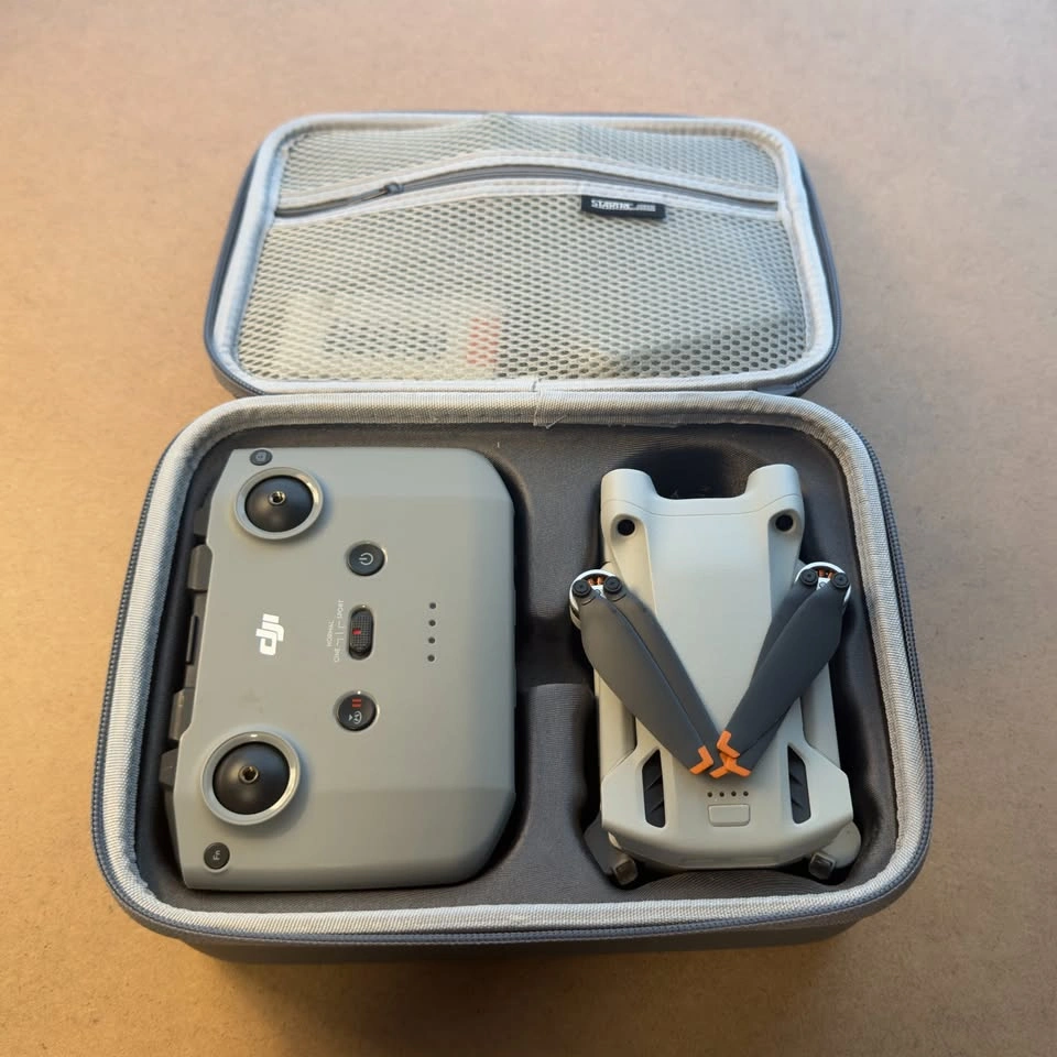 DJI Mini 3 Pro -- Starter Kit - photo 2