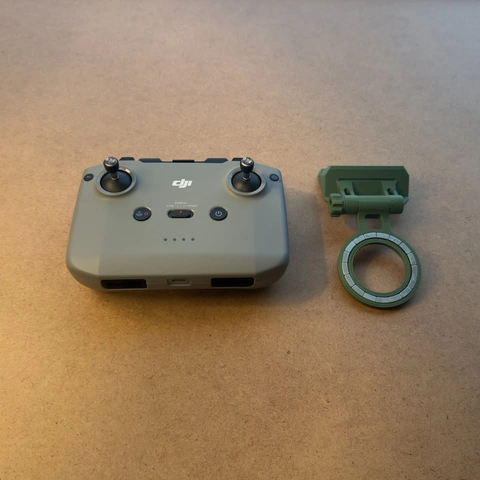 DJI Mini 3 Pro -- Starter Kit - photo 3