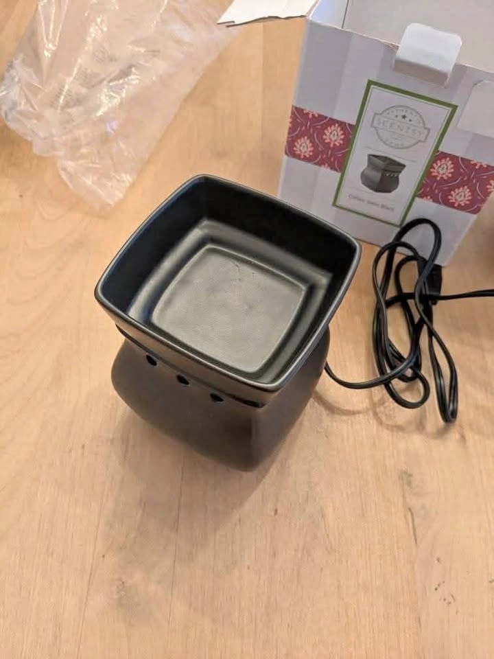 Scentsy Wax Warmer