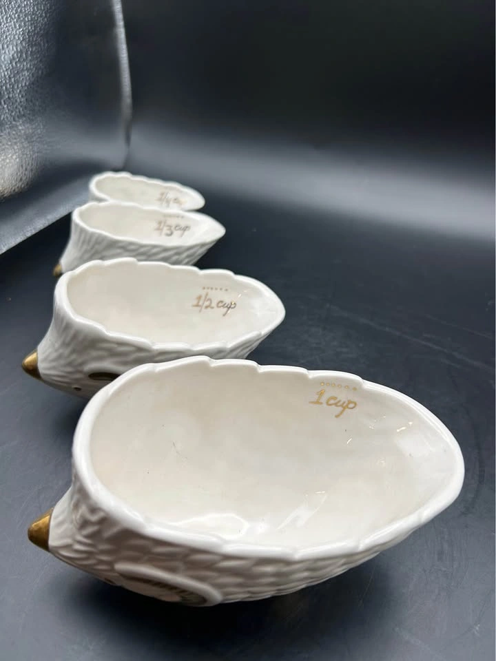 Anthropologie Hedgehog Measuring Cups - photo 3