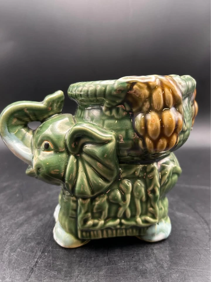Vintage Majolica Elephant Planter/Holder - photo 4
