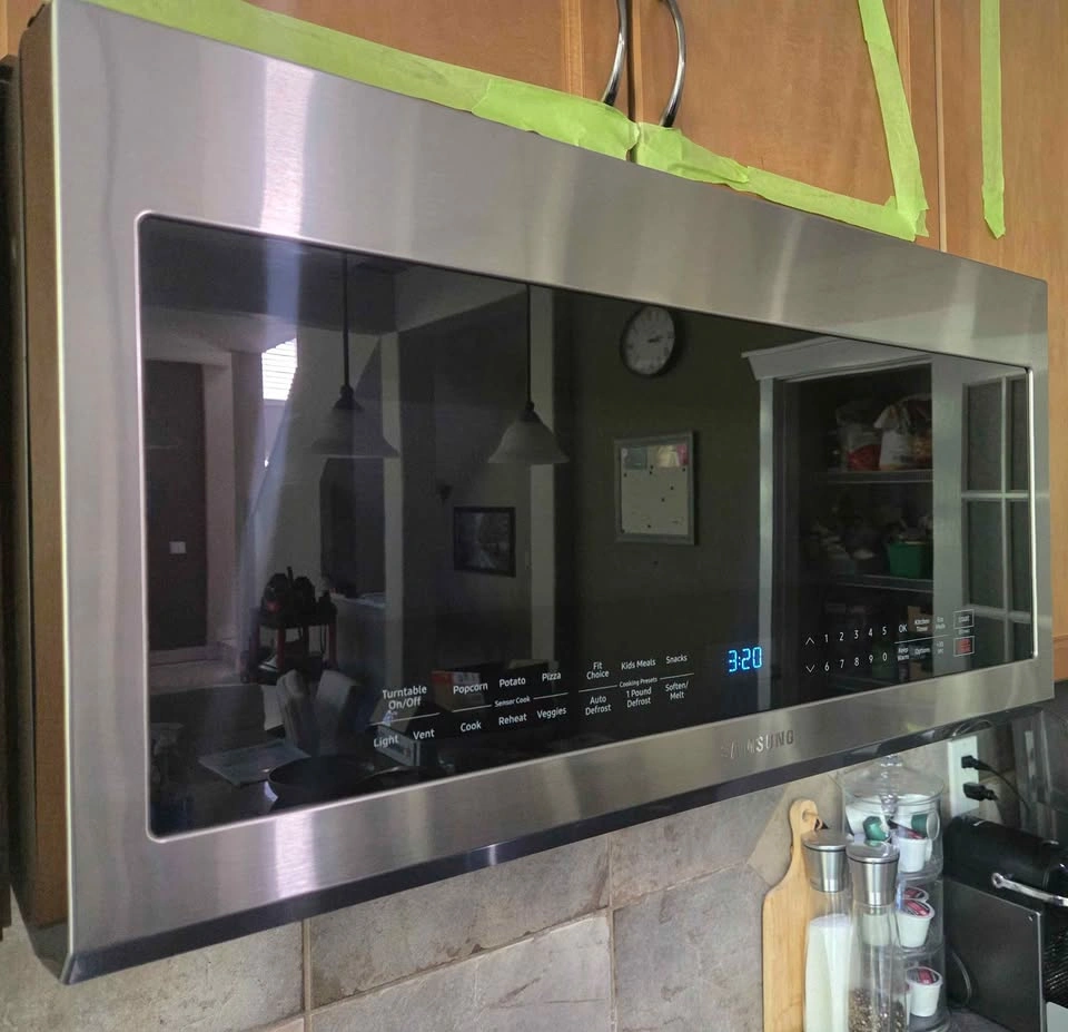Samsung 2.1 cu. ft. Over-the-Range Microwave (Stainless Steel) - photo 2