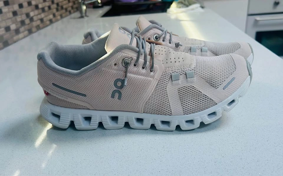 On Cloud 5 running sneakers - photo 5