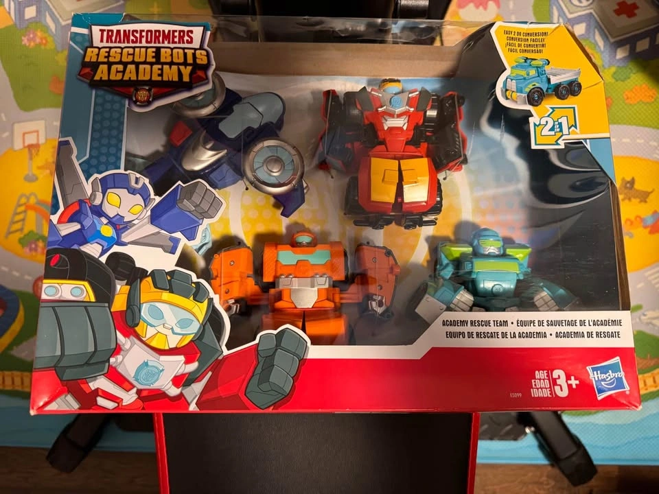 Playskool Heroes Transformers Rescue Bots Academy Team Pack