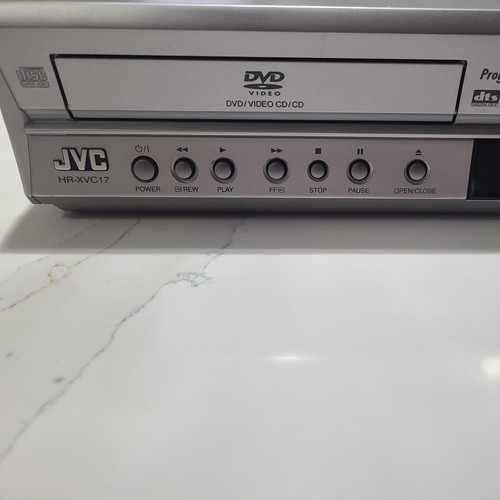 JVC HR-XVC17SU DVD Player