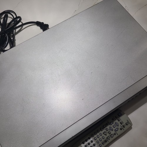 JVC HR-XVC17SU DVD Player - photo 3