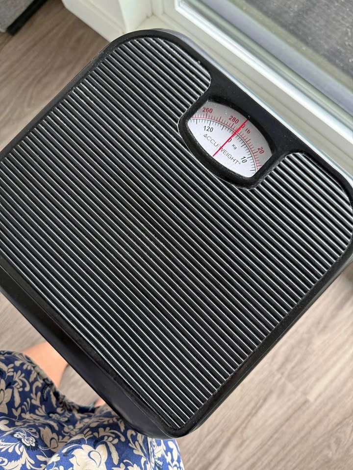 Accuweight Mechanical Bathroom Scale