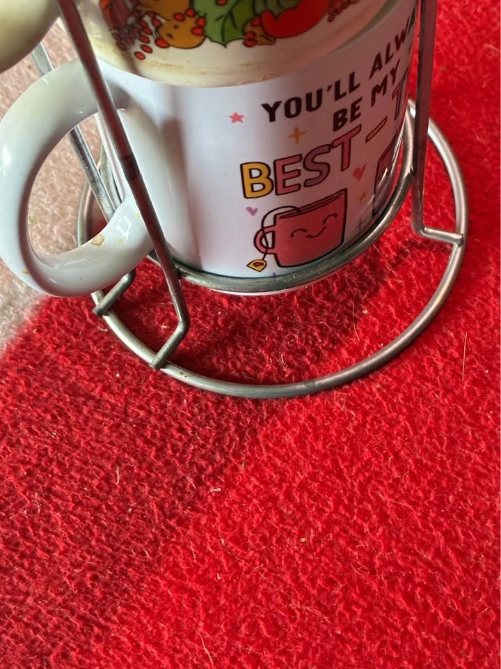 Cup holder rack with four cups - photo 4