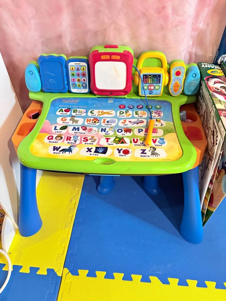 VTech Explore & Write Activity Desk