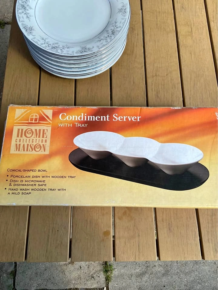 Triple Dip Condiment Serving Dish