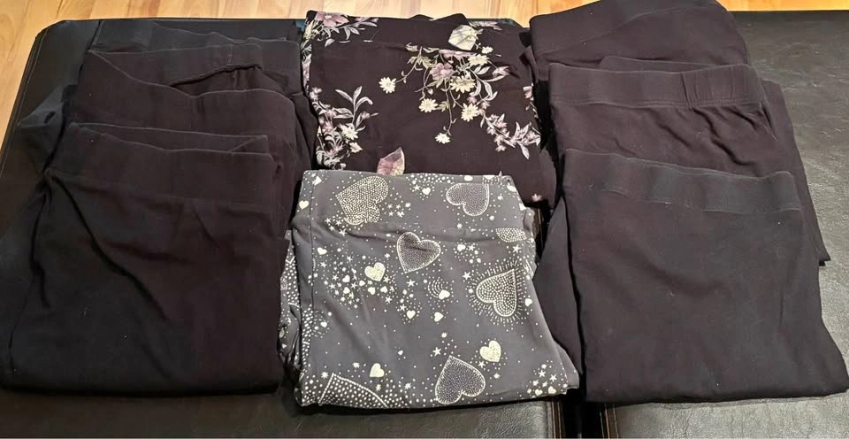 Ten item lot Ladies XL Bottoms
