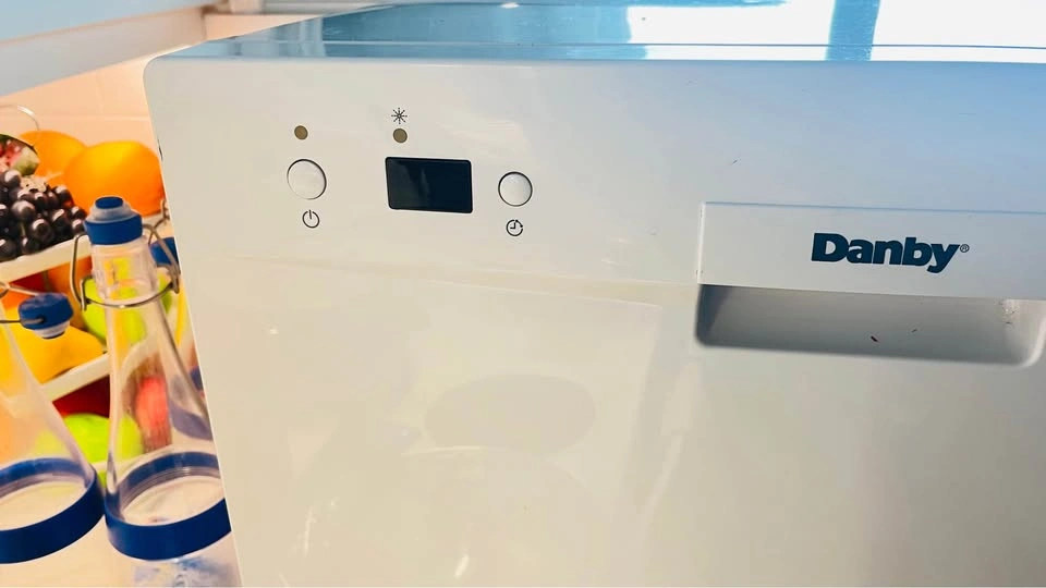 Danby DDW611WLED Countertop Dishwasher for sale or trade - photo 4