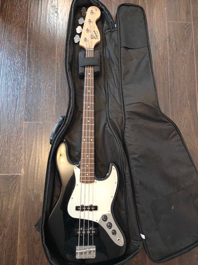 Squier Affinity Series Jazz Bass