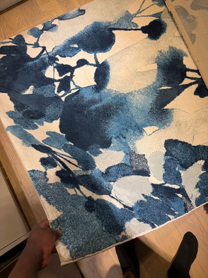 Blue and Cream Floral Abstract Area Rug - photo 3