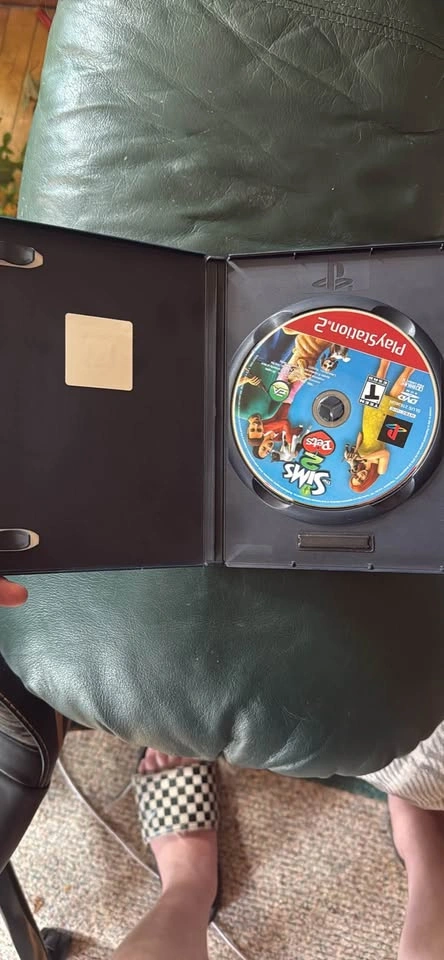 PlayStation 2 The Sims 2 Pets Greatest Hits - photo 3