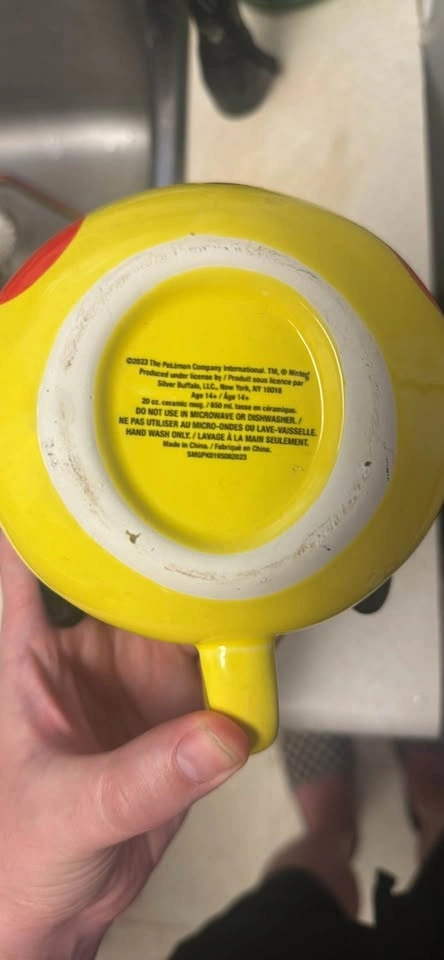Officially Licensed Pikachu Mug - photo 4