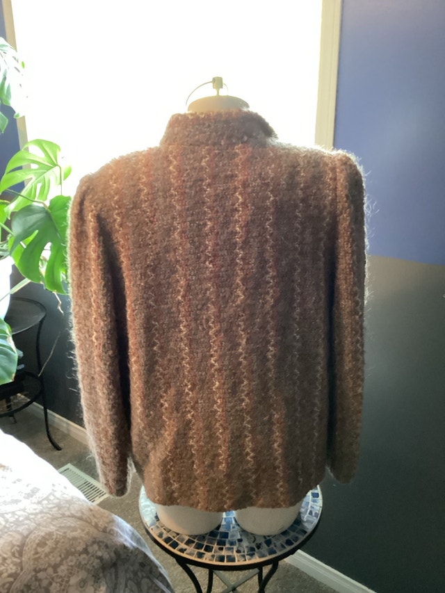 Vintage Textured Knit Blazer - photo 4
