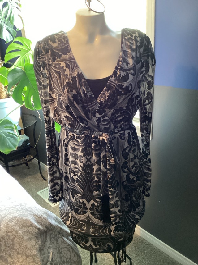 Jessica Simpson Dress