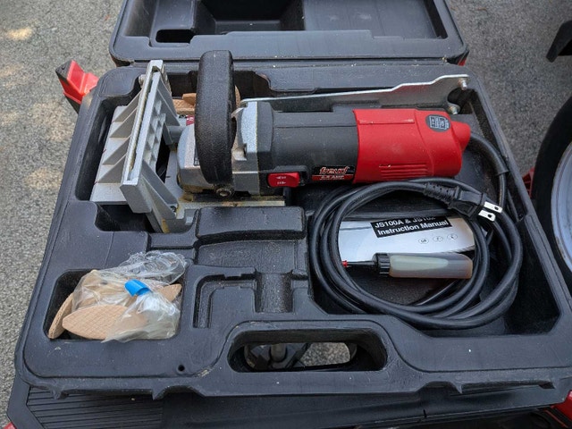 Freud Biscuit Joiner JS100A