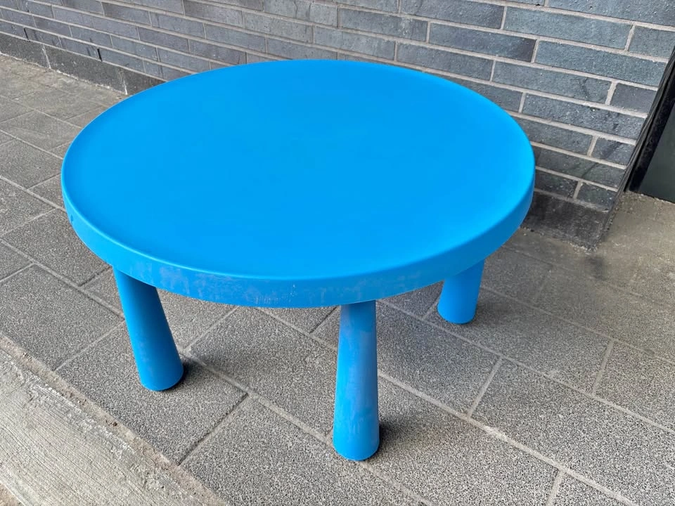 IKEA MAMMUT Children's Table