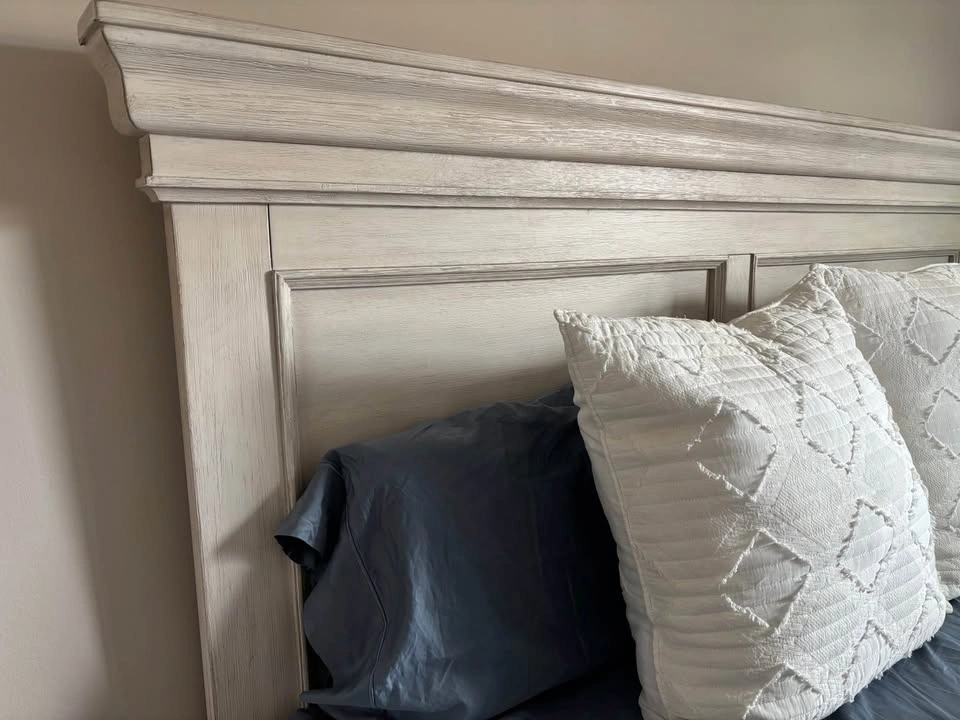 King Bed Frame and Mattress - Ashley Furniture - photo 2