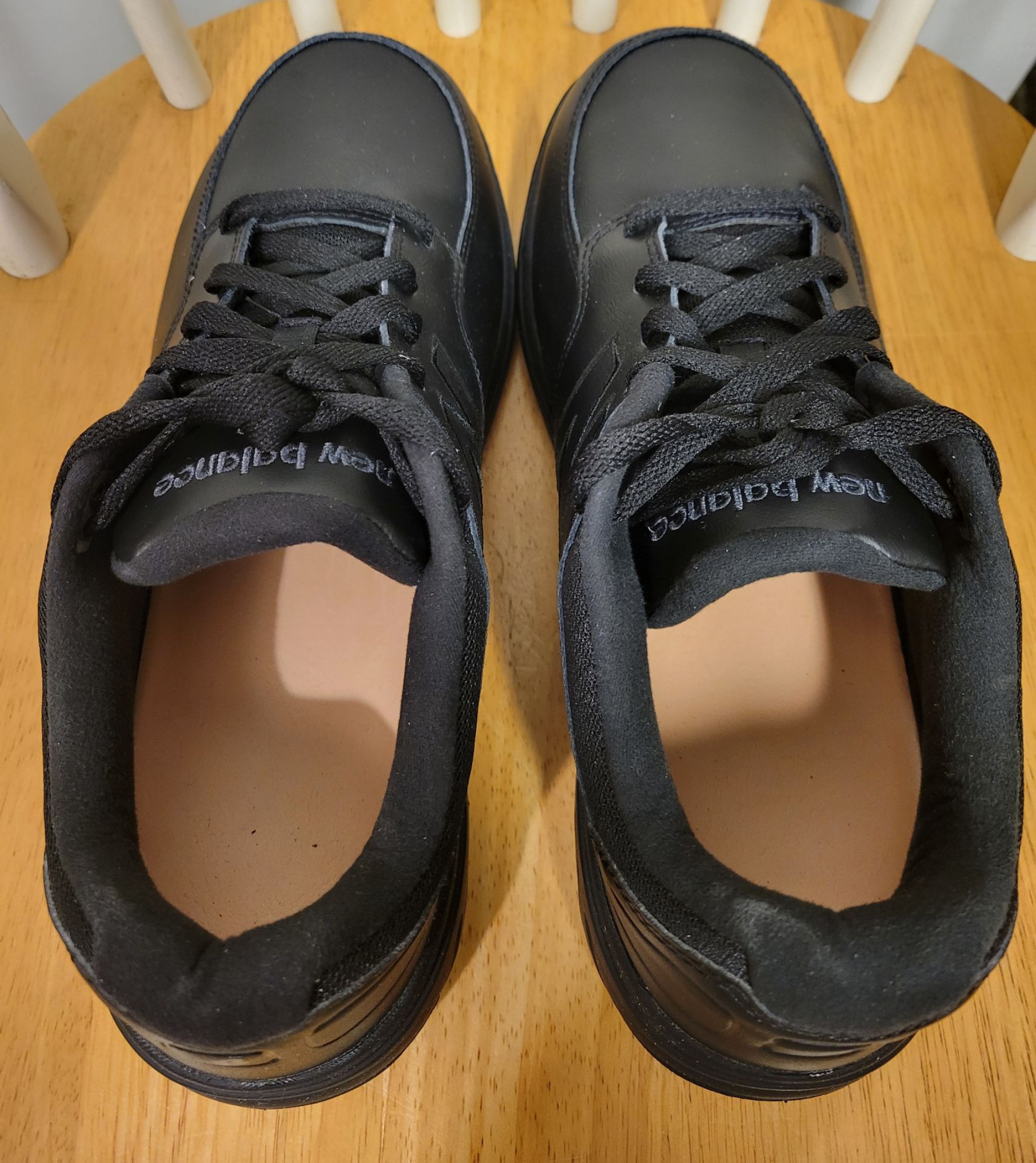 New Balance 813 Black Leather Mens Walking Shoes Size 10 4E - photo 4