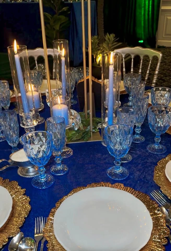 Wine and champagne Blue Crystal Glasses for Sale