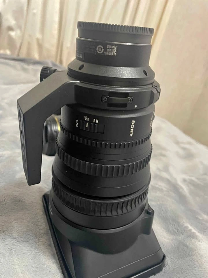 Camera lens