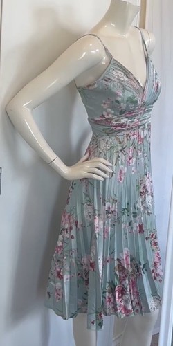 Seventy Six Y2K Era Mint Floral Pink Pleated Dress S - photo 2