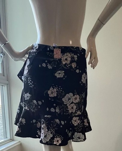 Streetwear Society Black and Light Pink Floral Print Skirt Ruffl - photo 5
