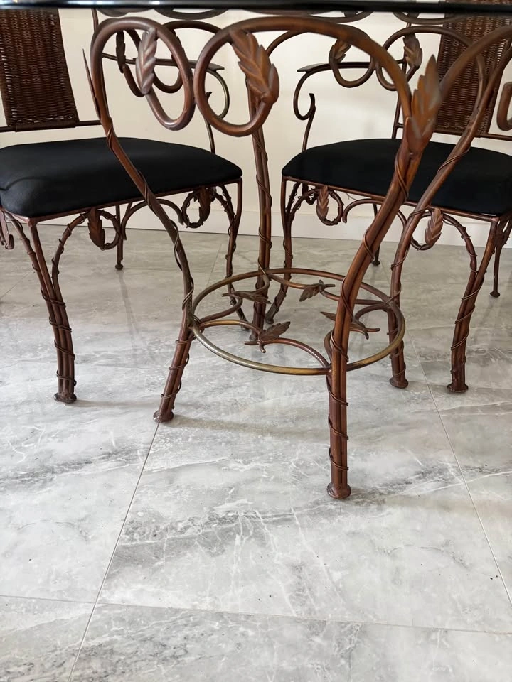 Wrought iron round glass topped table and 2 chairs - photo 5